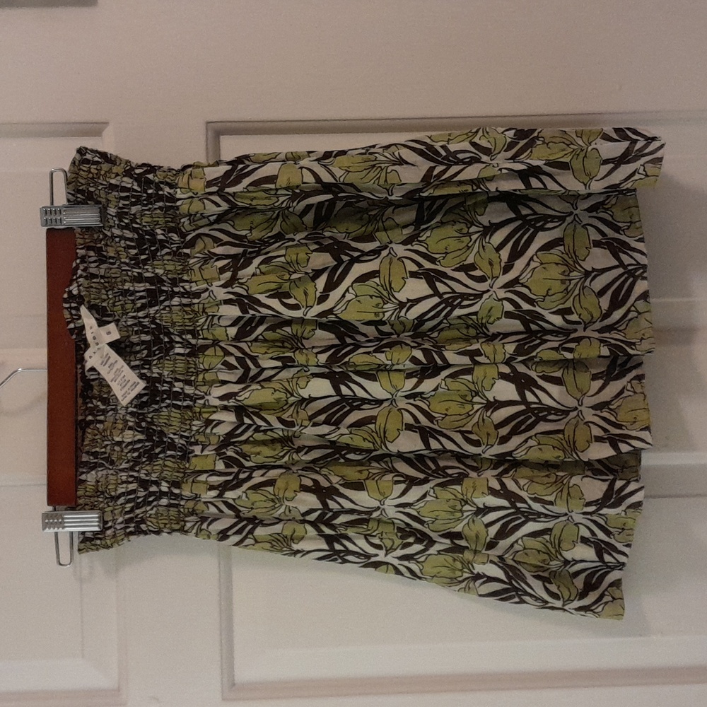 Floral print skirt